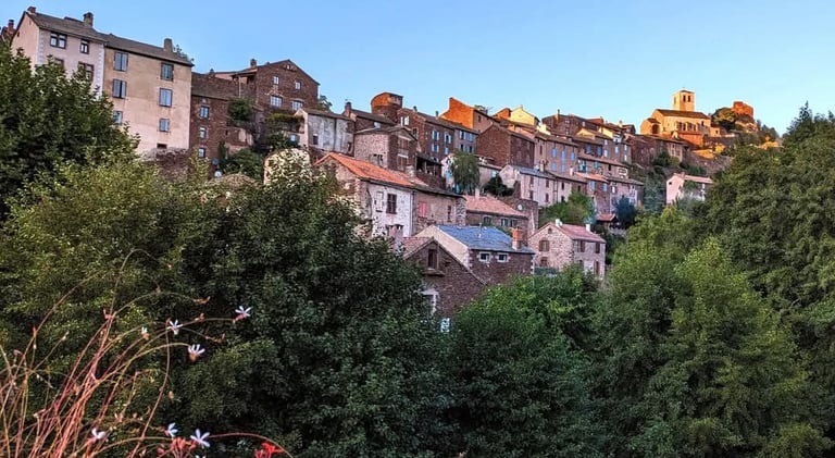 Vu sur le village de Combret
