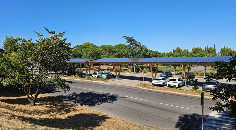 centrale photovoltaïque en ombrière de parking