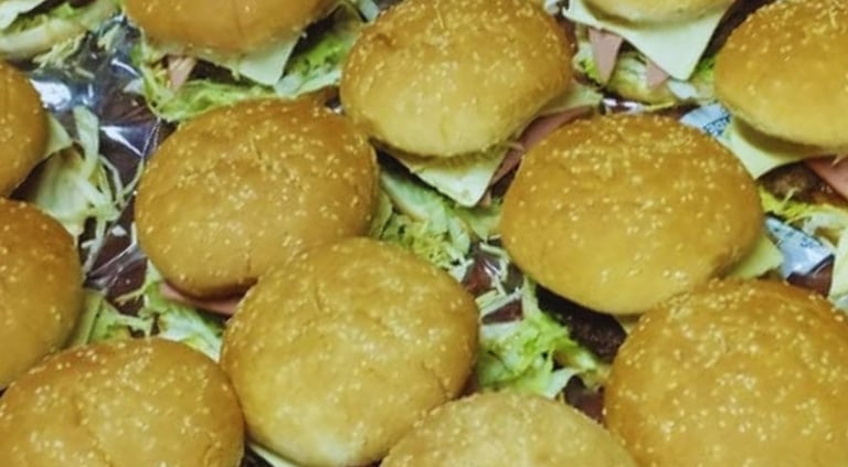 Hamburguesa en Delipizzas Cajamarca