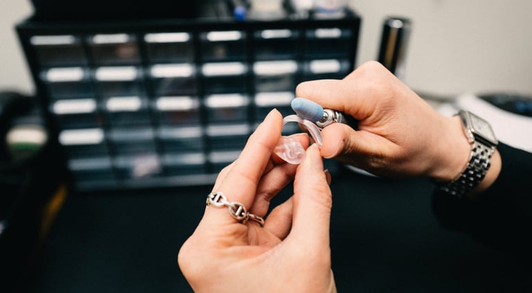 Embouts sur mesure, accompagnement personnalisé et service après vente