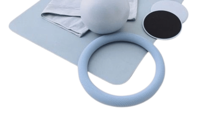Boost retail sales with high-margin conditioning accessories. Wholesale from Maviet Supplies.