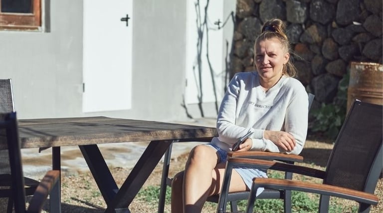 Mediaescort founder Anastasia Safronova oversees the client's filming process.