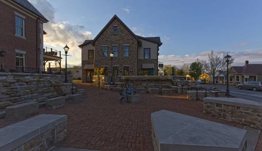 OLD BRICK BUILDING IN HISTORIC DUBLIN OHIO
