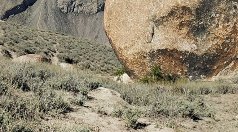 Adjacent rock to marsur rock skardu