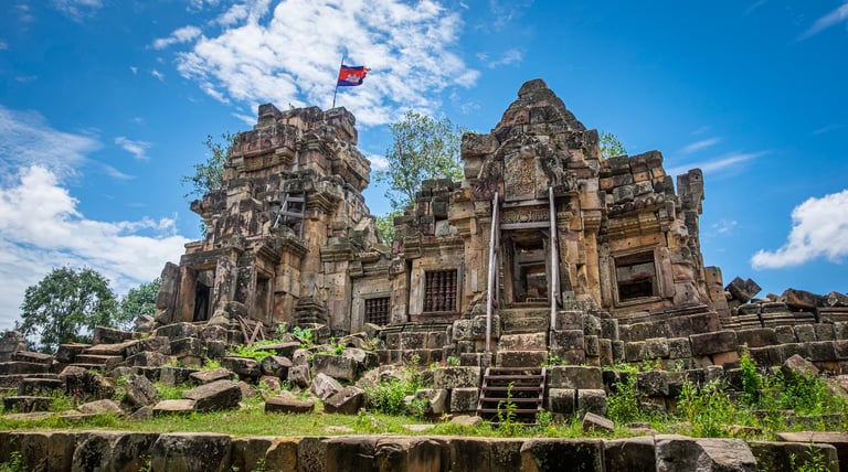 Wat Ek Phnom