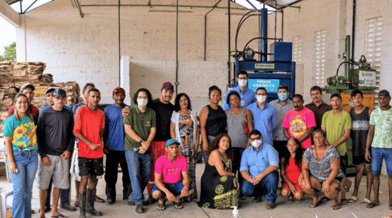 Associação Sol Nascente na Central de Triagem