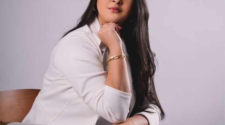 Marketing e Posicionamento Studio Layza Souza