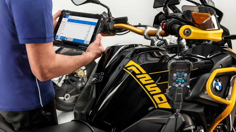 AXONE NEMO LIGHT verfügt, genau wie seine „großen Brüder“ PLUS und VOICE, über ein sehr leistungsstarkes Rechenzentrum , das 