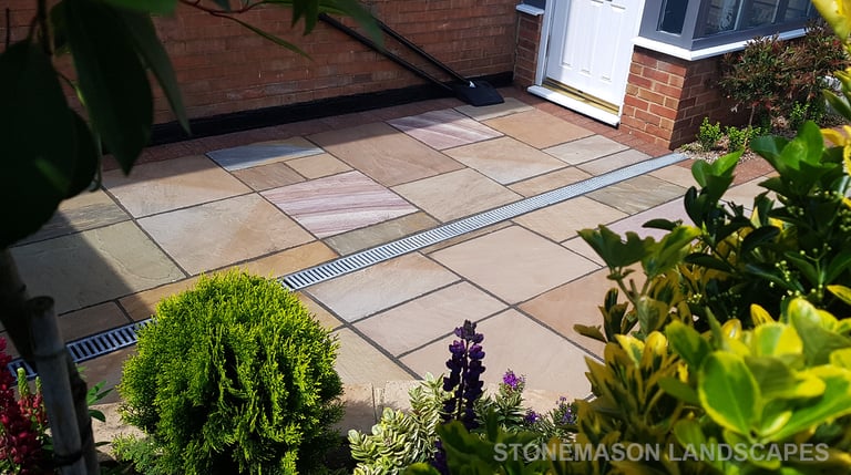 Colourful sandstone paving driveway Romford - Hornchurch - Brentwood - Upminster