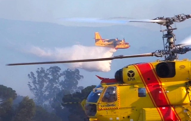 Canadair CL-215 e Kamov Ka-32 combate a incêndios