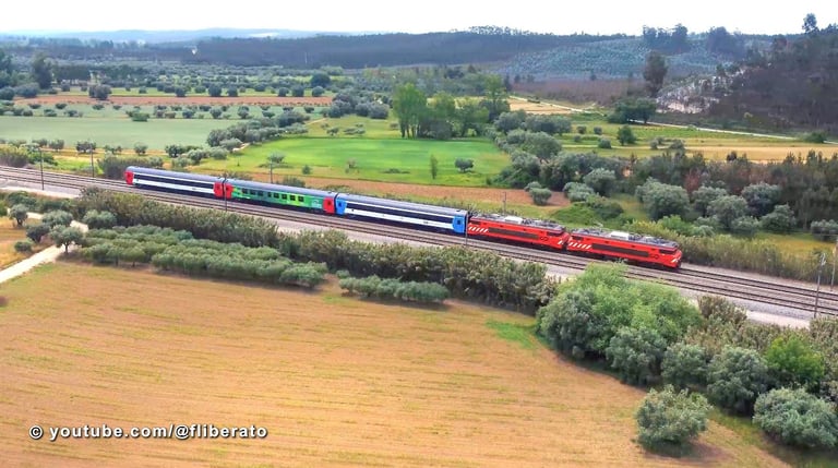 Comboio railway summit CP2600