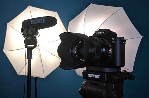 professional audition tape equipment - a7ii, rode mic and lighting