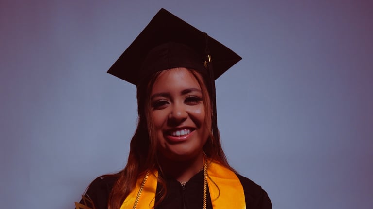 Potrait Pro graduation Photo