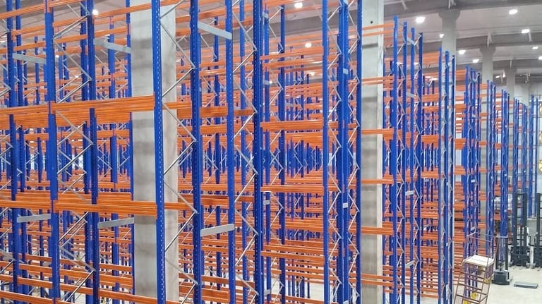  Construção de Galpões Logísticos