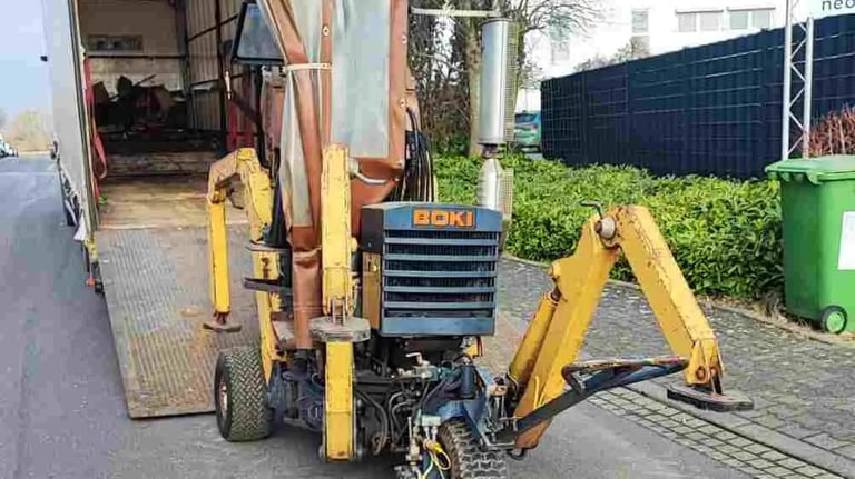 Baggertransport mit Spezial LKW