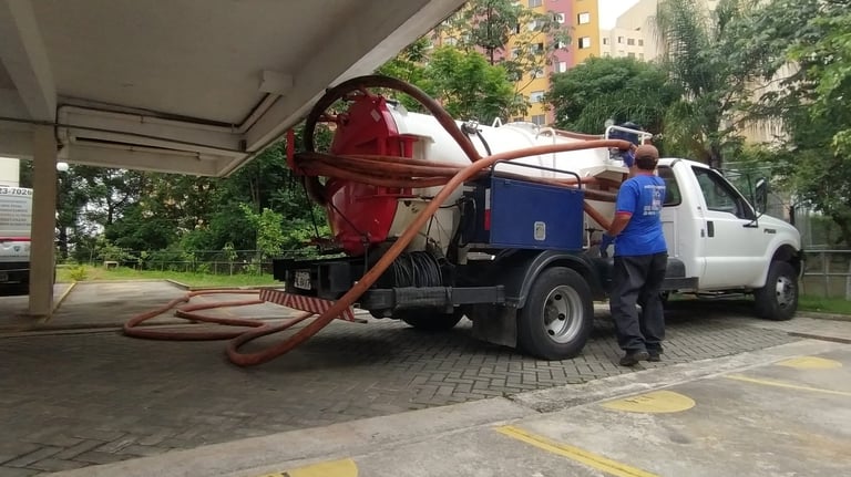 caminhão combinado suprema desentupidora