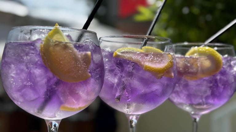 Unlimited cocktails; Unlimited drinks; Unlimited bar menu; Corporate bar