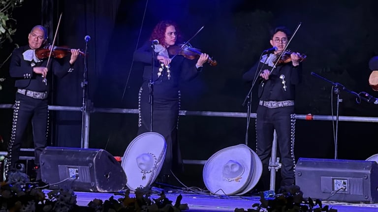 Mariachi en acto cultural en Madrid