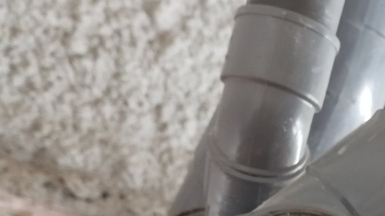 Canalisation bouchée par cristallisation de l'urine