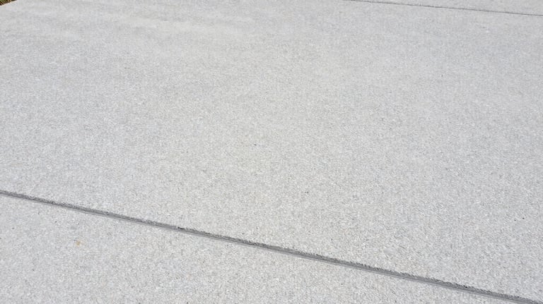 worm's-eye view photography of concrete building