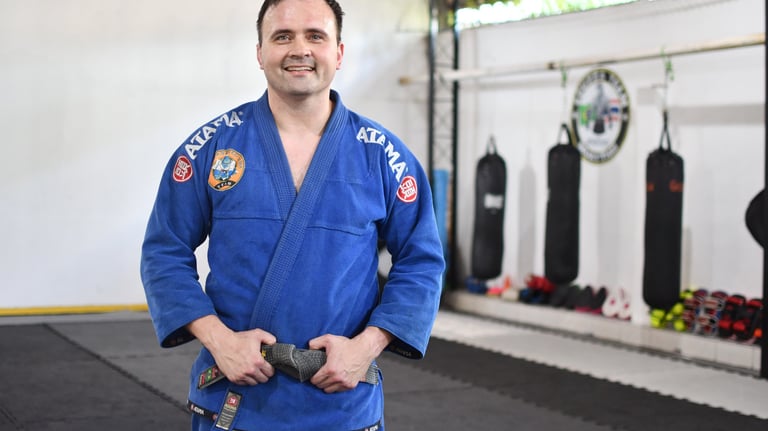 Praticando jiu-jitsu