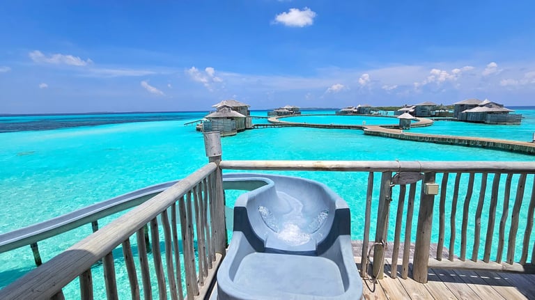 soneva-jani-villa-slide
