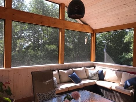 A beautful screen porch with Mini Track system. 