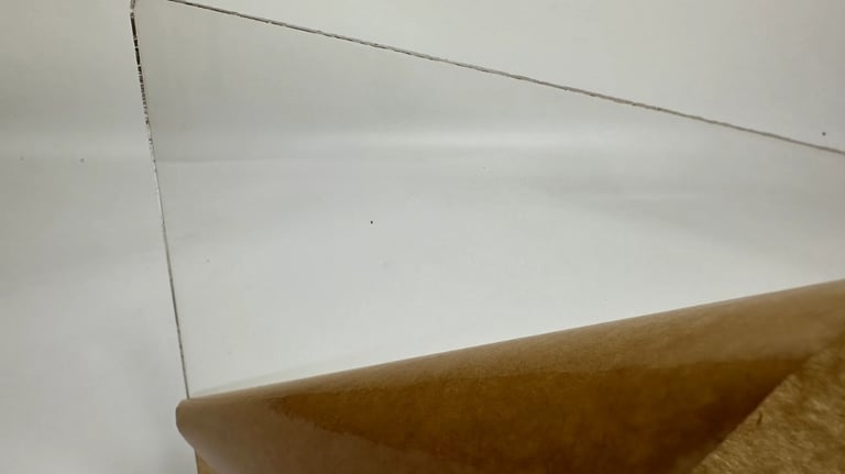 Acrylic glass with Cover