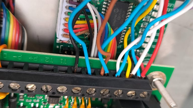 Installation des équipements courant faible  