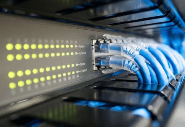 "Instalação de rede estruturada e rack para empresas em Campo Grande RJ - VSAR Informática"