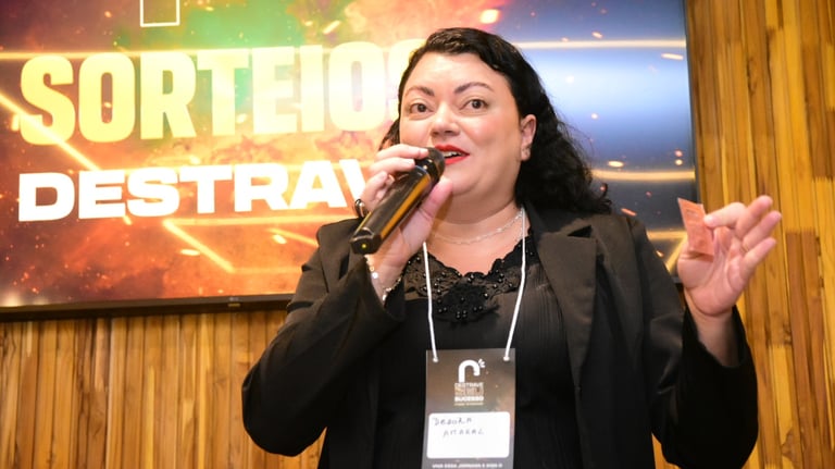 Destrave Seu Sucesso: Tenha acesso a conhecimentos que geram insights poderosos e vão desbloquear.