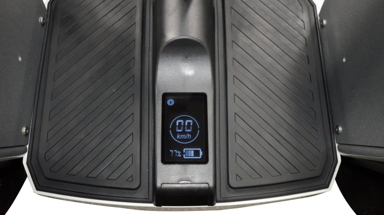 balance scooter with big display screen