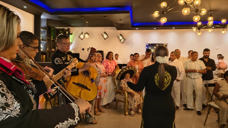 Mariachi platino Valledupar serenatas para no olvidar en tus eventos fiestas cumpleaños bodas 
