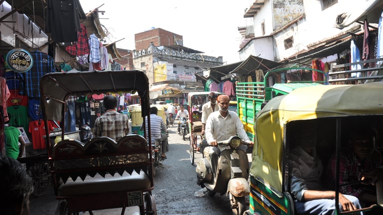 Life in the streets of Agra, Uttar Pradesh, India