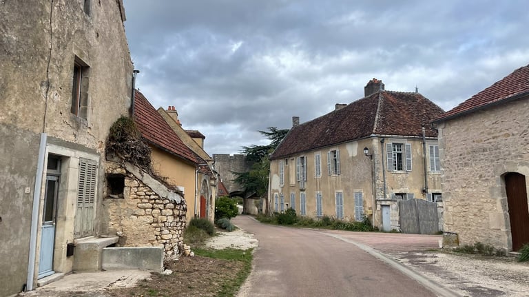 Druyes-les-Belles-Fontaines, France