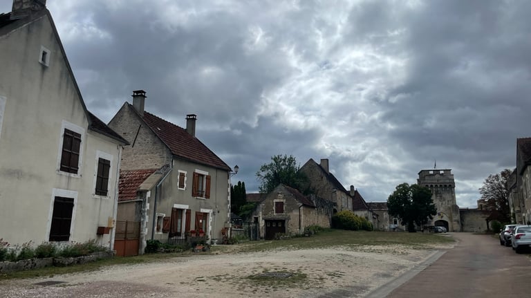 Druyes-les-Belles-Fontaines, France