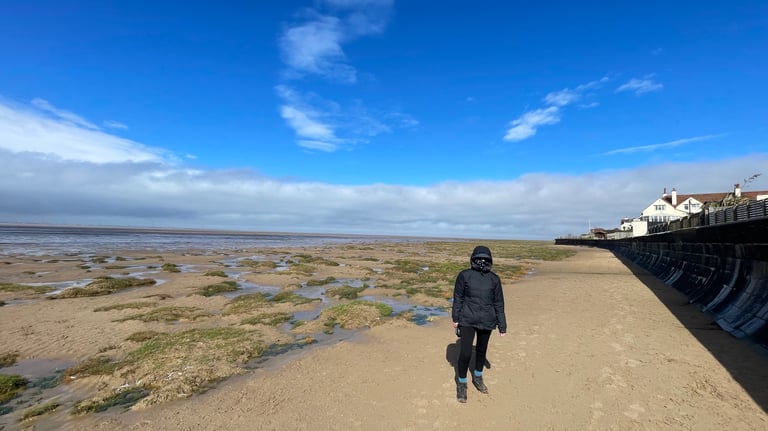 The seafront between west Kirby and Hoylake