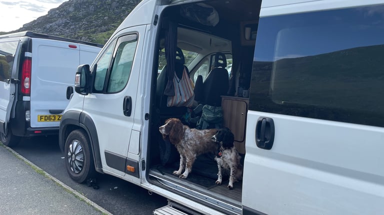 camper by llyn ogwen