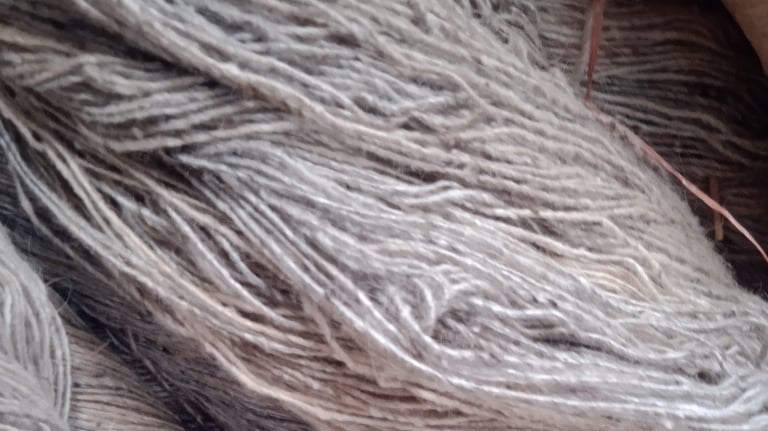 Natural silky banana fiber for sustainable handmade textiles