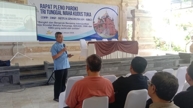 RP. Paskalis Nyoman Widastra, SVD Pastor Paroki Tritunggal Mahakudus Tuka