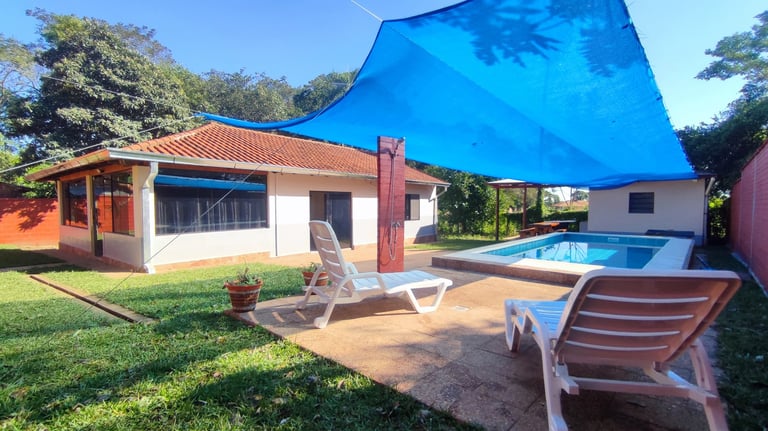 Möbliertes Wohnhaus mit Pool in Planta Urbana, Independencia Mieten