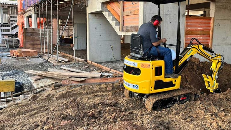 Mini Escavadeira NDI 310 de 1 Tonelada