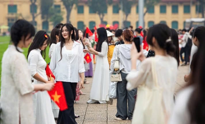 giá tour hà nội sáng sớm