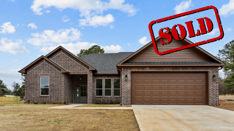 troup, texas home sold by builder dews custom homes