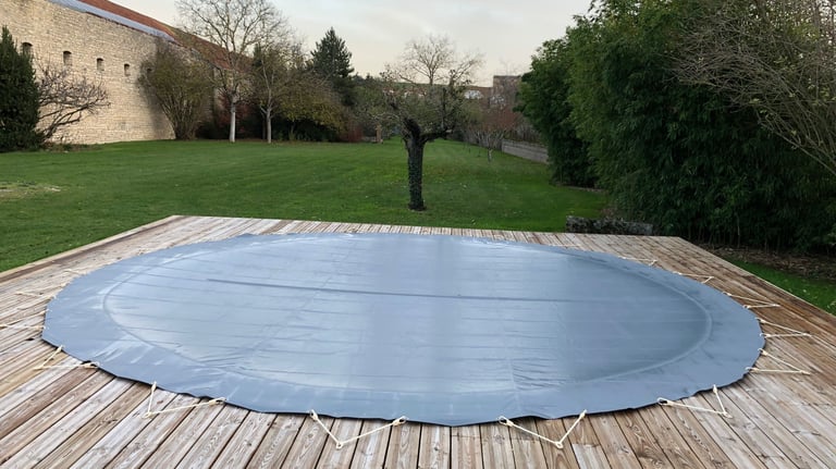 Bâches de piscine sur mesure