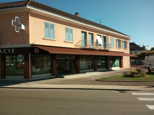 Store extérieur