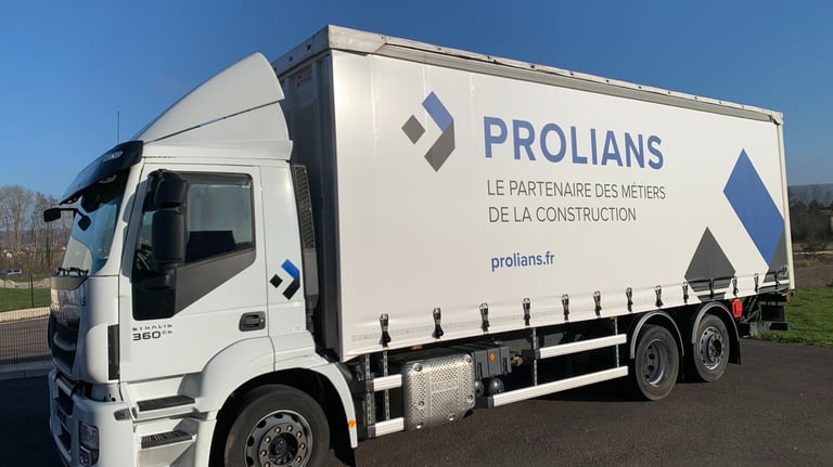 Conception ou réparation de bâche pour camion