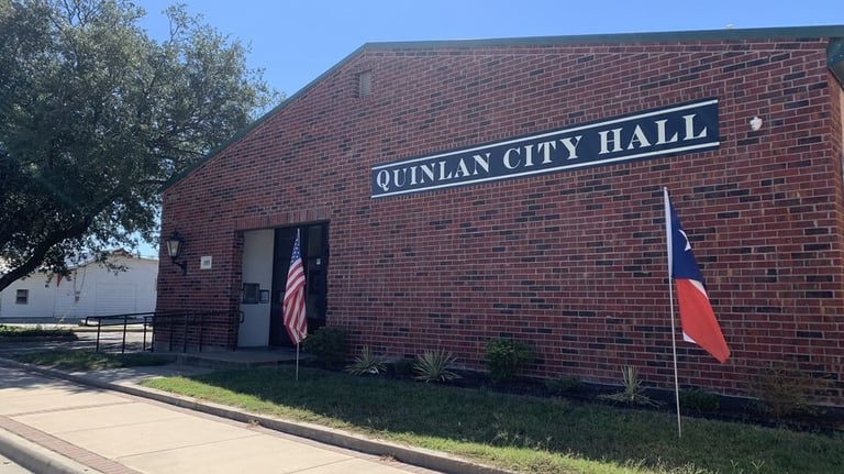 Quinlan City Hall