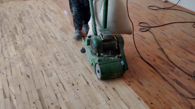 İskele ahşap parke silim sistemi  İskele silim sistemi parke uygulaması  Tozsuz iskele parke silim i