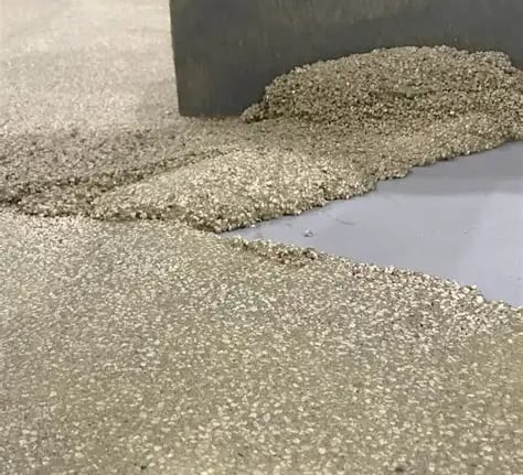 piso industrial epóxico en nave industrial